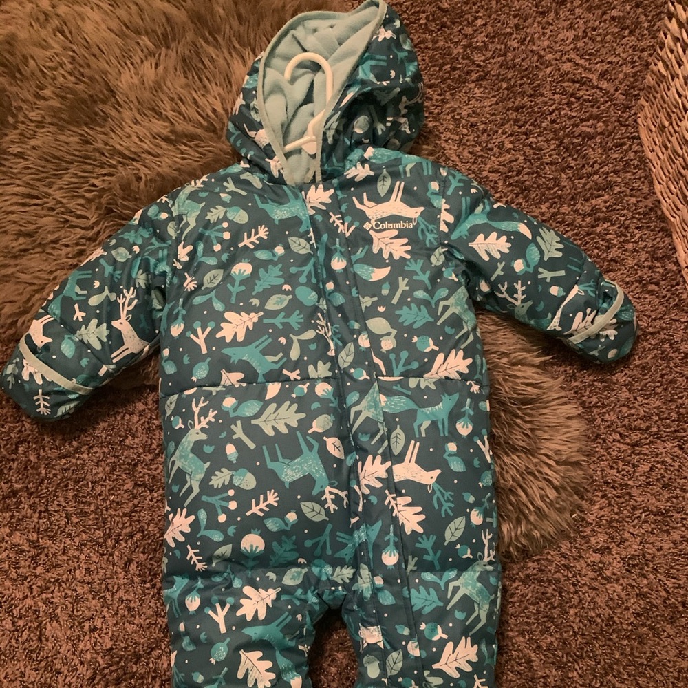 Columbia snowsuit